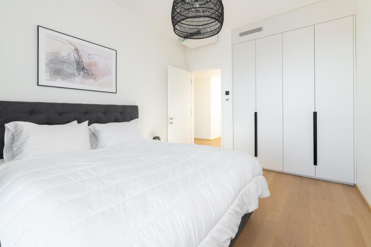 4Bdr Modern And Stylish Apartment Near Kadriorg With Free Parking Reval Exterior foto
